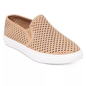 Steve Madden Elouise Slide On